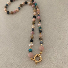 Cargar imagen en el visor de la galería, Collar Maggie
